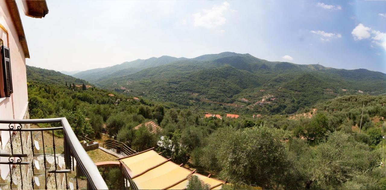 Villa Il Nido Delle Rondini Testico Exterior foto